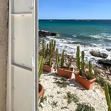 Lovely In Siracusa With Wifi Dom wakacyjny