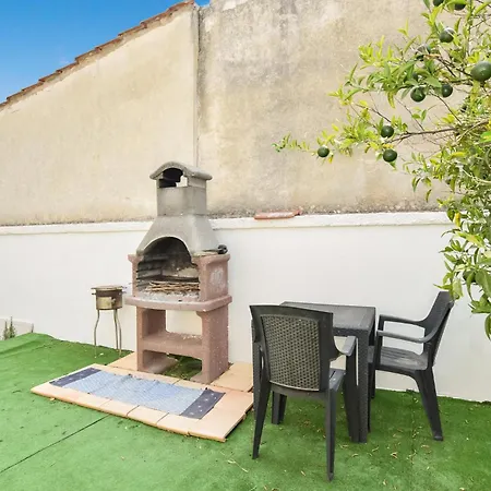 בית נופש Lovely In Siracusa With Wifi סירקוזה