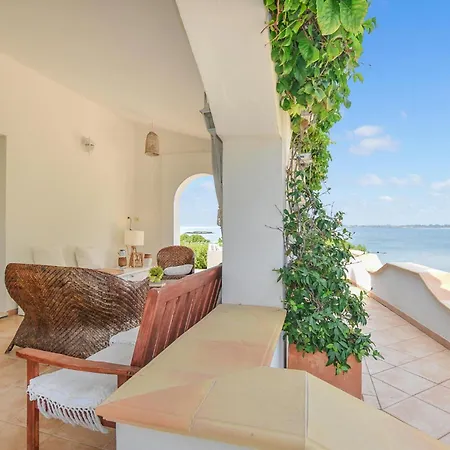 בית נופש Lovely In Siracusa With Wifi סירקוזה